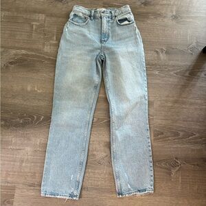 Abercrombie 90s Straight Leg Jeans